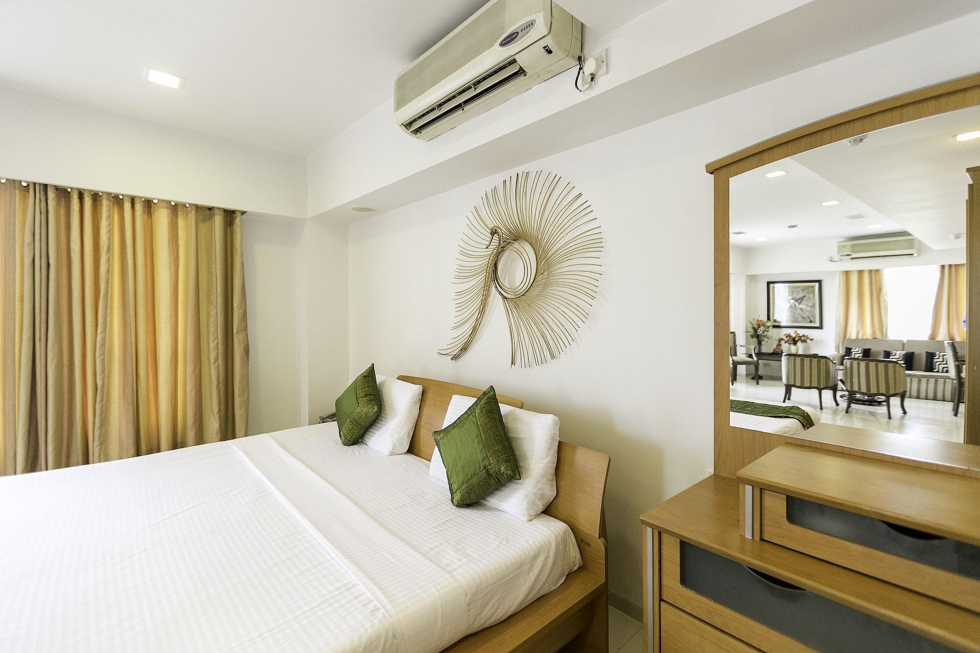 Hotel Treebo Trend New Castle Mumbai Exterior foto